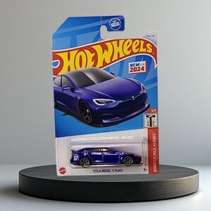 Tesla Model S Hot Wheel 5/5